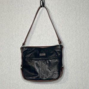 Stone Mountain, Leather shoulder bag.